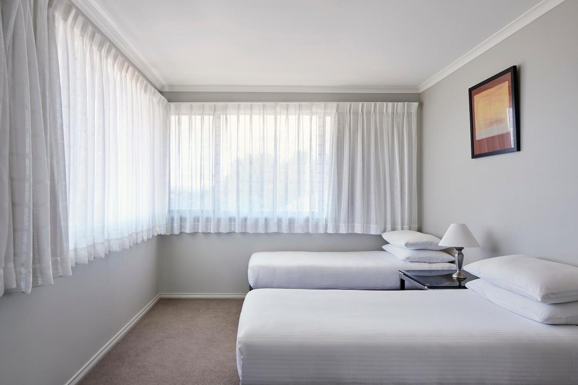 Pinnacle Apartments Canberra Exterior foto