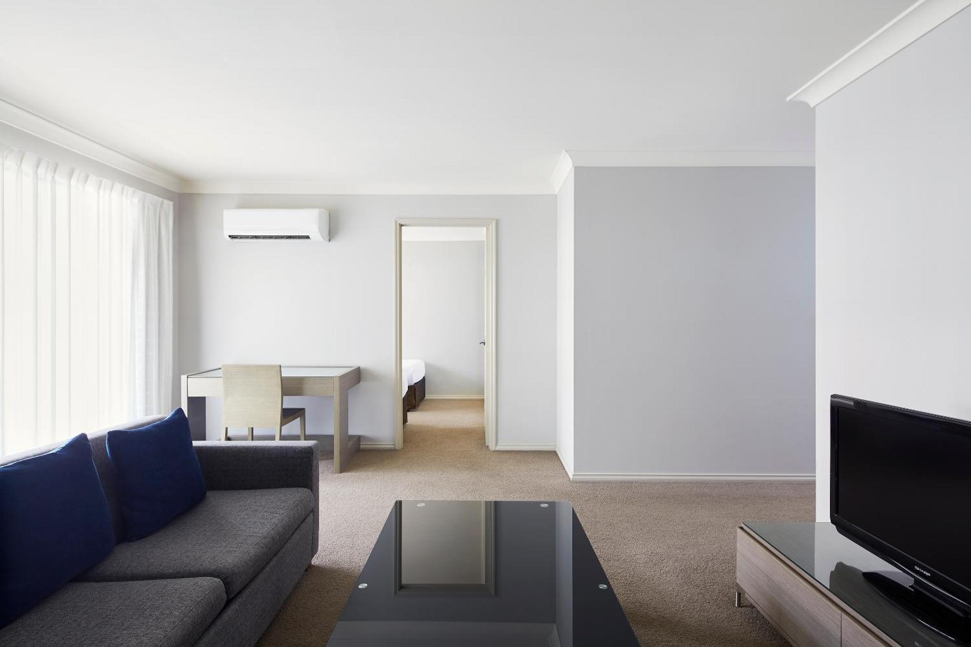 Pinnacle Apartments Canberra Exterior foto
