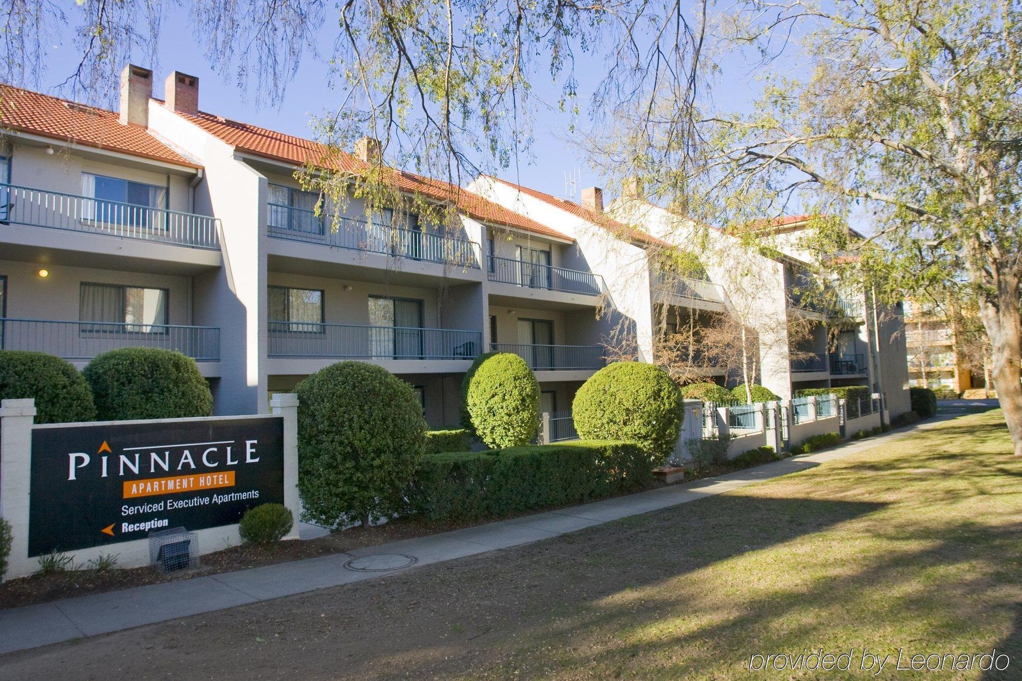 Pinnacle Apartments Canberra Exterior foto