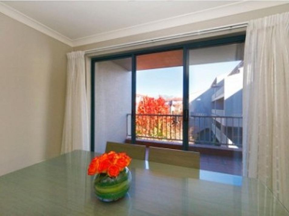 Pinnacle Apartments Canberra Exterior foto