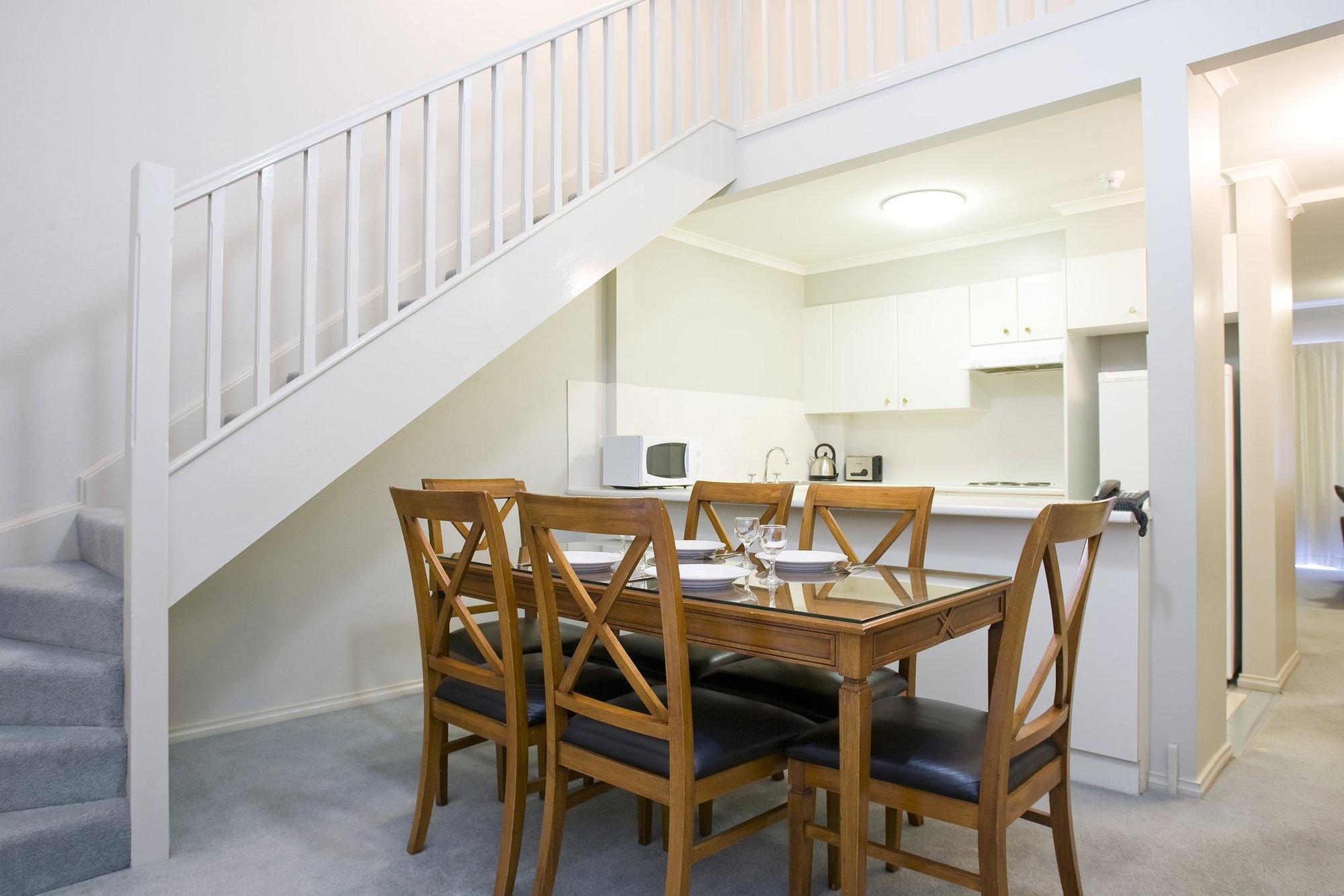Pinnacle Apartments Canberra Exterior foto