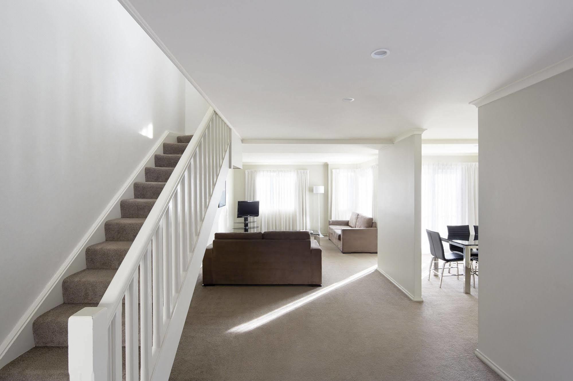 Pinnacle Apartments Canberra Exterior foto